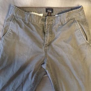 GAP Khakis 31/32